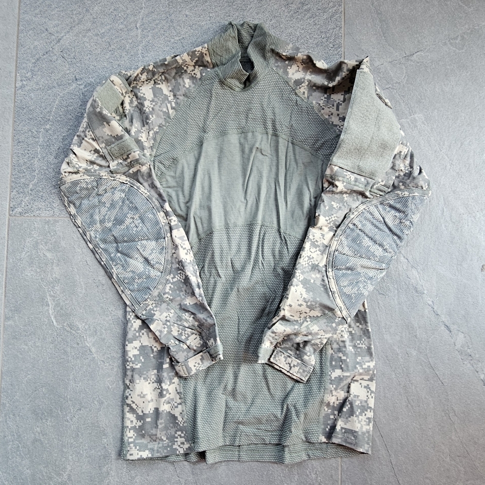 NWoT U.S. Military ACS (Army Combat Shirt)